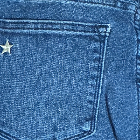Judy Blue Flare Wide Leg Blue Jeans with Star Pattern Size 3/26 Very Stylish!! - Picture 4 of 12